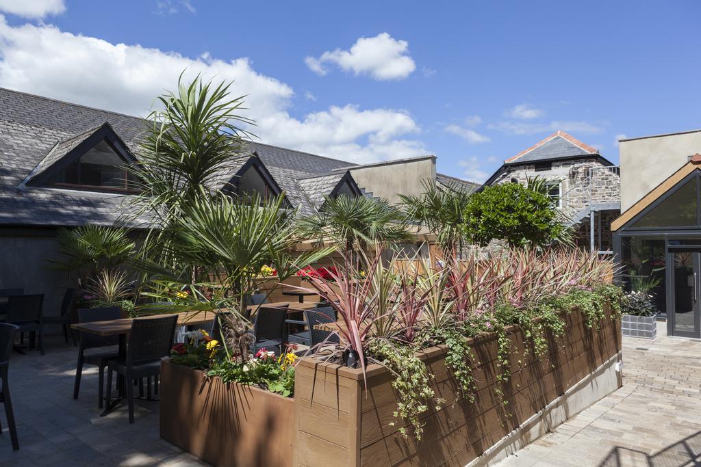 The White Hart Hotel Wetherspoon Okehampton Εξωτερικό φωτογραφία