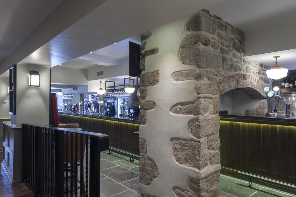 The White Hart Hotel Wetherspoon Okehampton Εξωτερικό φωτογραφία